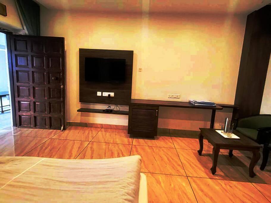7Bhk Hill Villa Mount Abu Eksteriør bilde